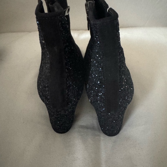 Italian Suede Sparkly booties - Picture 3 of 7